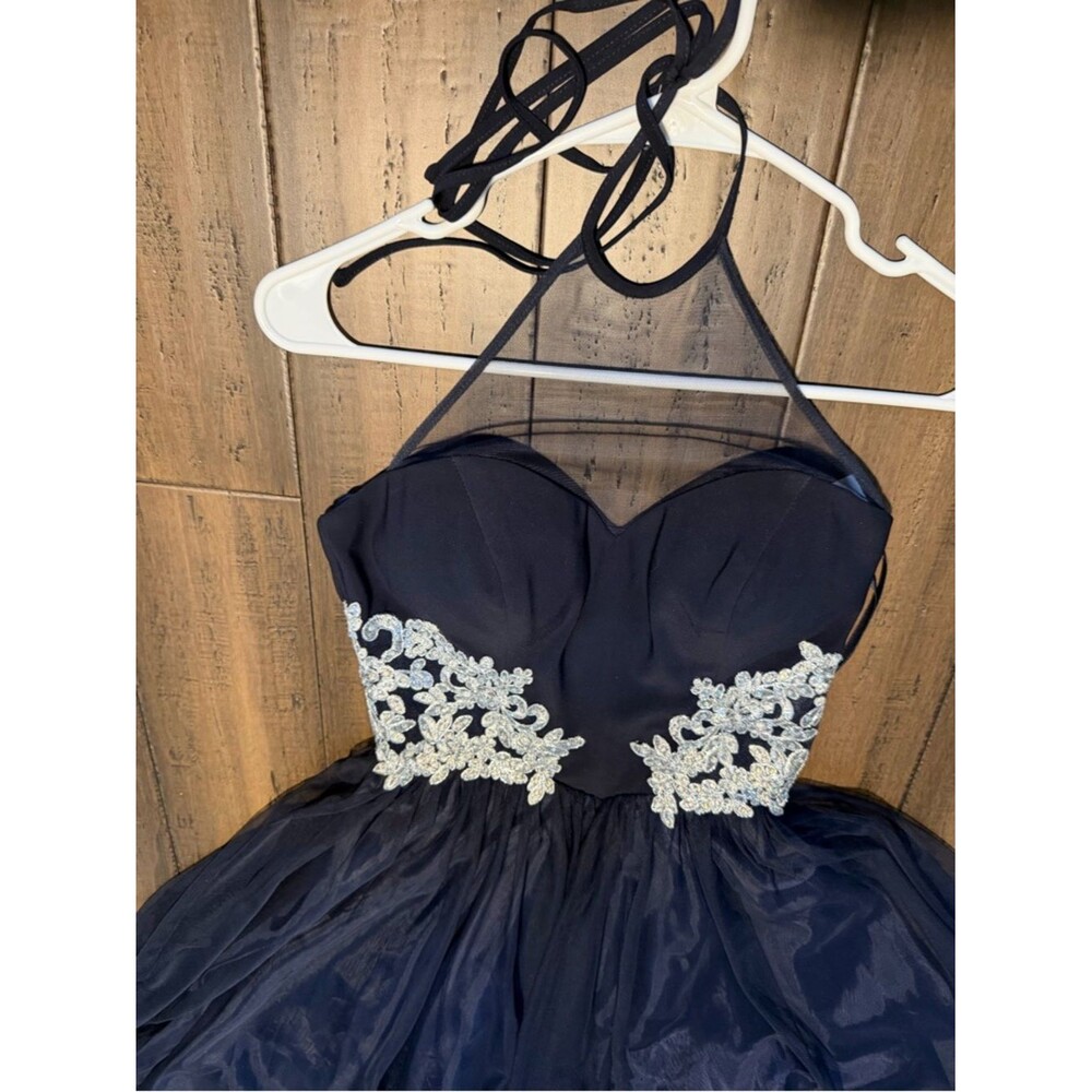 Navy Ball Gown Prom Dress with White Lace Waist NWT Size 1 - Picture 3 of 9